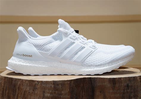 white ultra boost shoes adidas